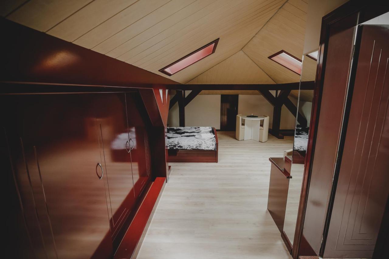 Cherry Apartmani Gornji Milanovac Esterno foto