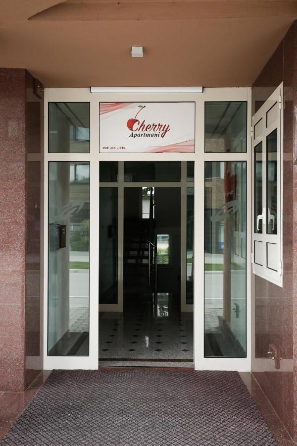 Cherry Apartmani Gornji Milanovac Esterno foto