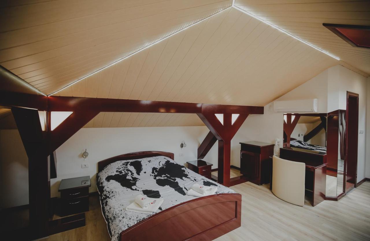 Cherry Apartmani Gornji Milanovac Esterno foto
