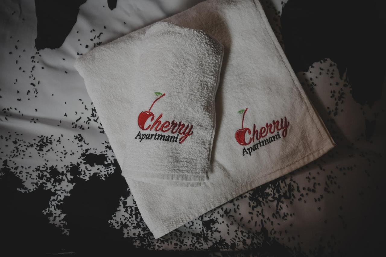 Cherry Apartmani Gornji Milanovac Esterno foto